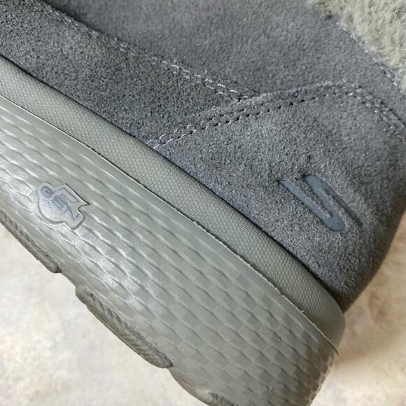 Skechers Boots 7.5 On The Go Winter Chill Gray Suede Leather Lace Up Ankle - Picture 5 of 11